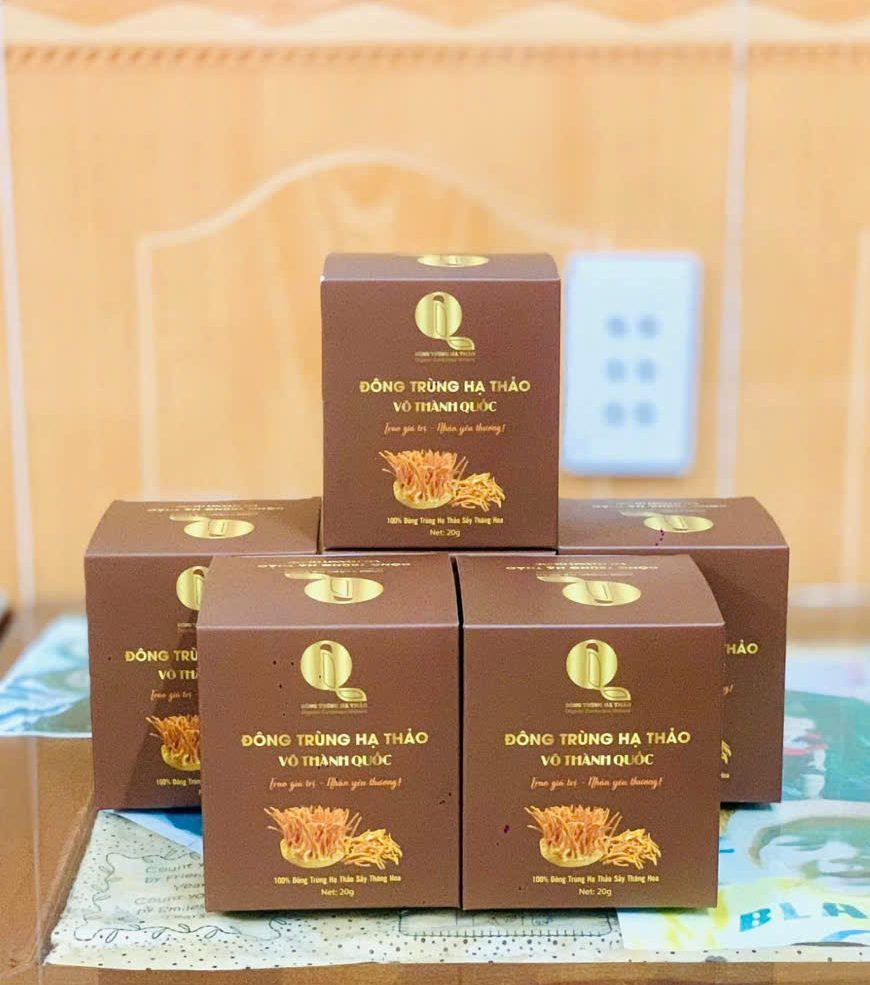Đông trùng hạ thảo hũ 20g